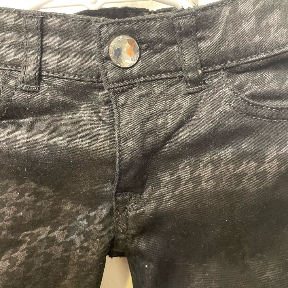 Toddler girls pants.